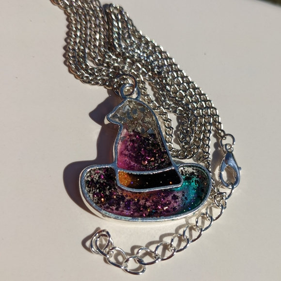 Wicked Witch Necklace Handmade Spooky Halloween Sparkly Glitter Purple - Picture 8 of 8